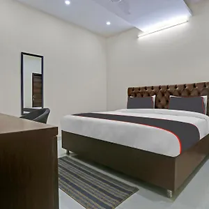 4* Hotel O Mannat Bhera Enclave